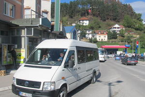 Pristalice DF-a iz BP i Berana krenule ka Podgorici