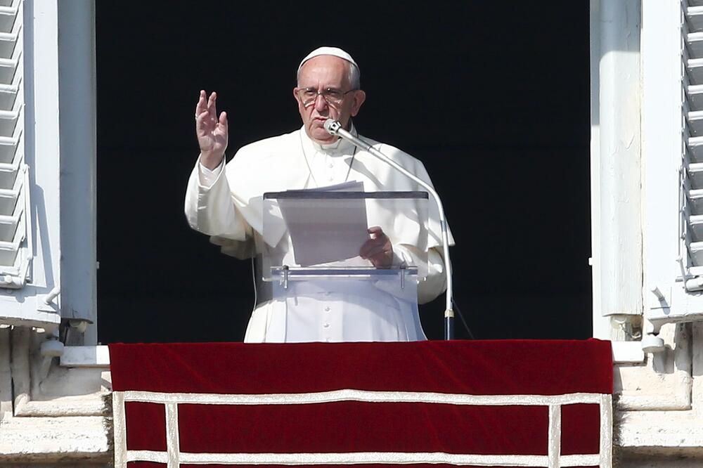 Papa Franjo, Foto: Reuters