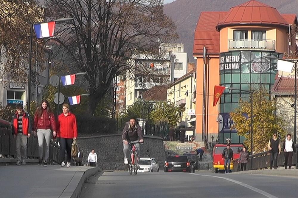 zastave Francuske, Bijelo Polje, Foto: Jadranka Ćetković