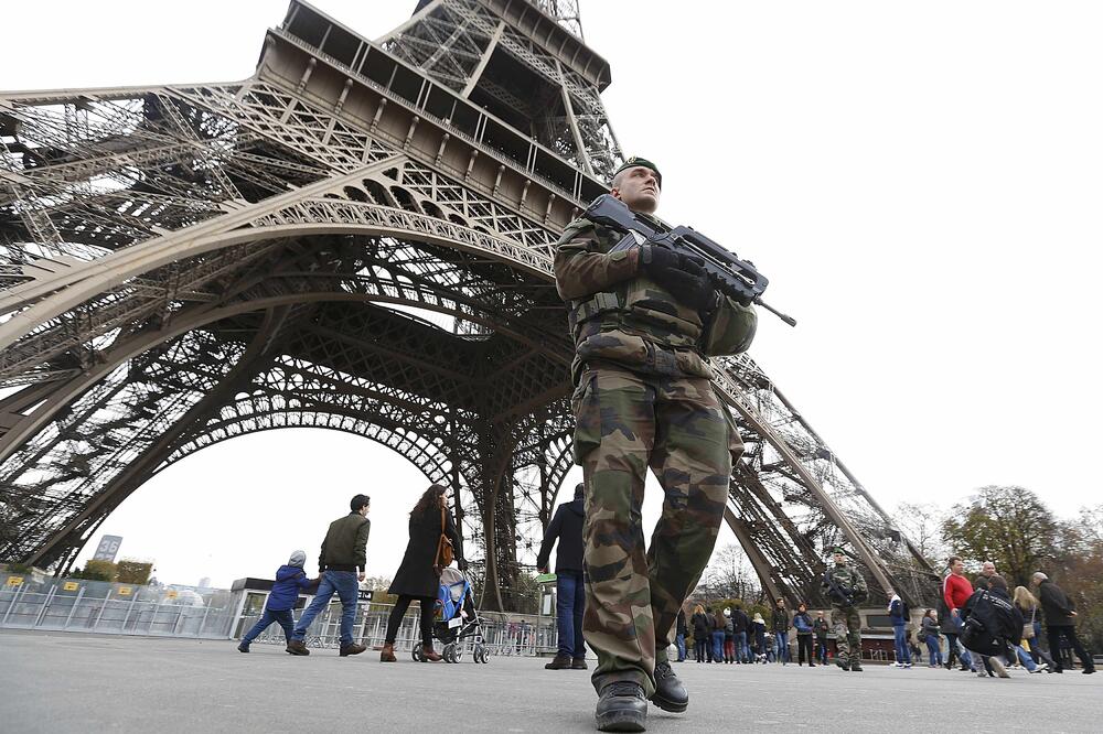 Pariz, Ajfelova kula, Foto: Reuters