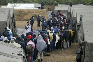 U Hrvatsku juče ušlo skoro 10.000 izbjeglica