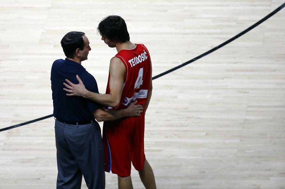 Majk Kšiševski i Miloš Teodosić, Foto: Reuters