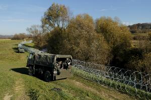 Slovenija postavlja žičanu ogradu na granici s Hrvatskom