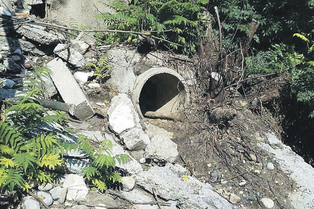 fekalije, Dječija bolnica, Foto: Privatna arhiva