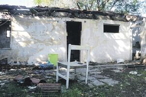 Ruglo u centru Podgorice: Smeće i izmet u kućama i baraci