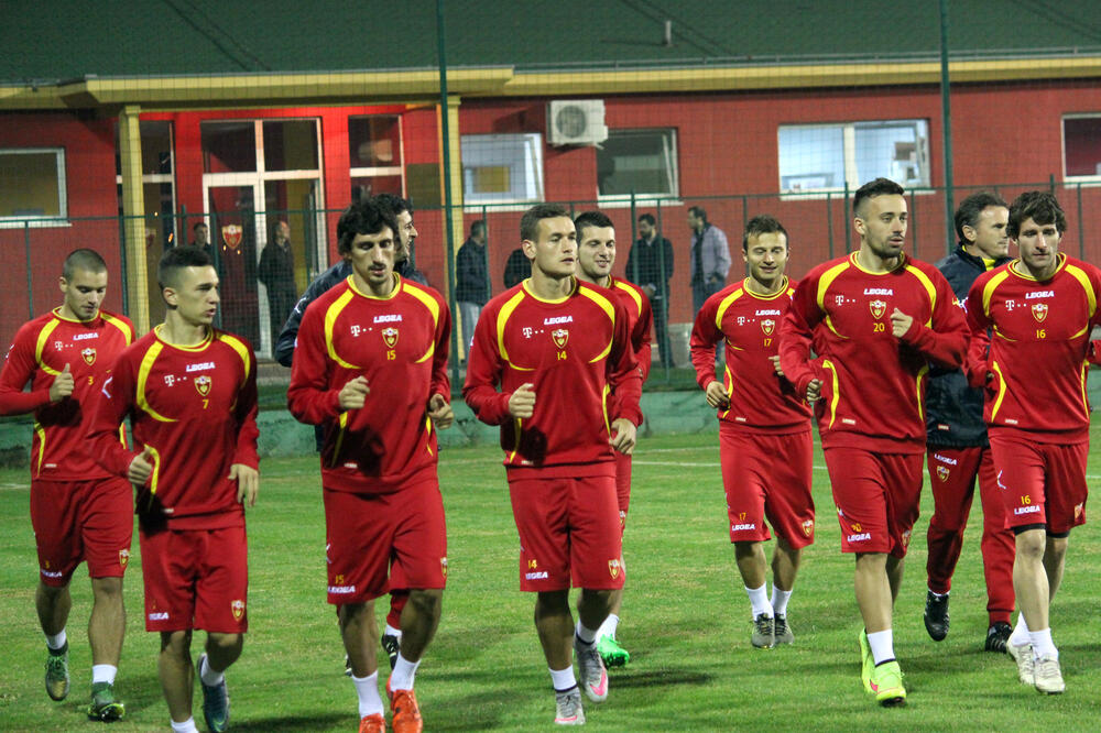 Fudbalska reprezentacija Crne Gore, Foto: Filip Roganović