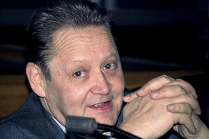 Preminuo Ginter Šabovski