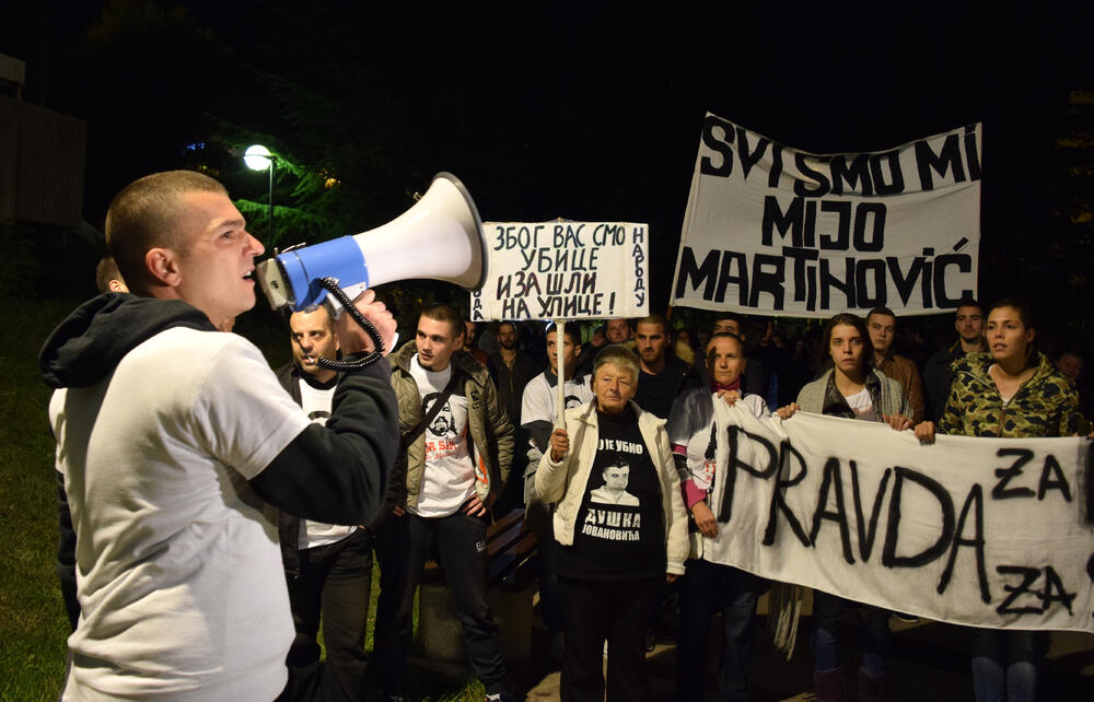 Skup podrške Miju Martinoviću