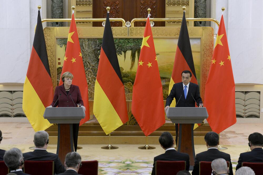 Merkel i Li, Foto: Reuters