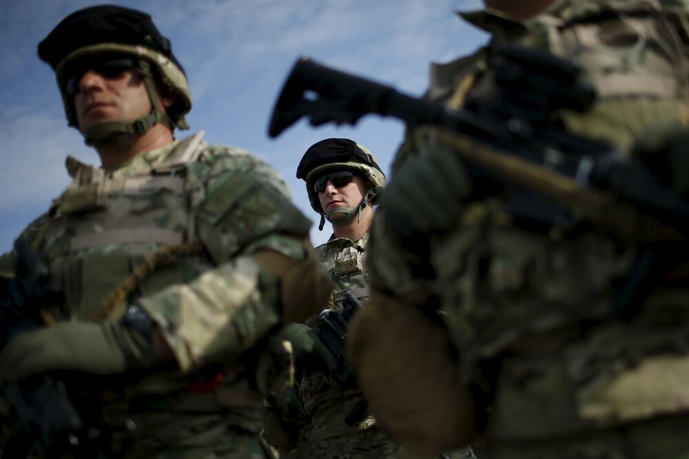 NATO vojnici, Foto: Reuters