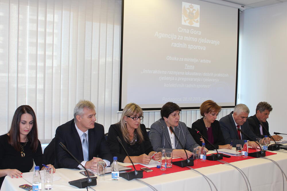 Zdenka Burzan, Zorica Kovačević, Foto: Ministarstvo rada i socijalnog staranja