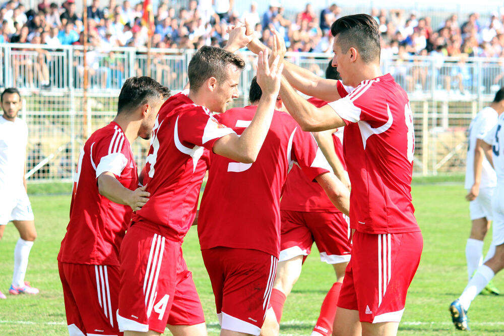 Mladost, Foto: Filip Roganović