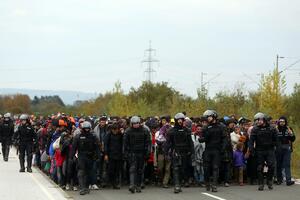 Hrvatska na sat vremena propuštala izbjeglice