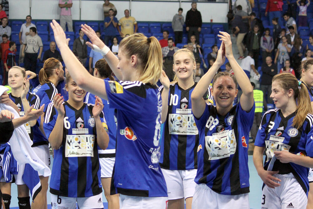 Rukometašice Budućnosti, Foto: Filip Roganović