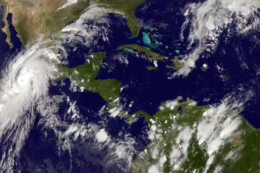 uragan Patriša, Foto: Beta-AP