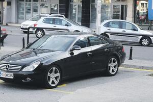 Marina Vujačić: Koriste parking mimo zakona