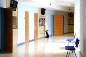 KCCG: Ambulante Klinike za neurologiju premještene na Polikliniku