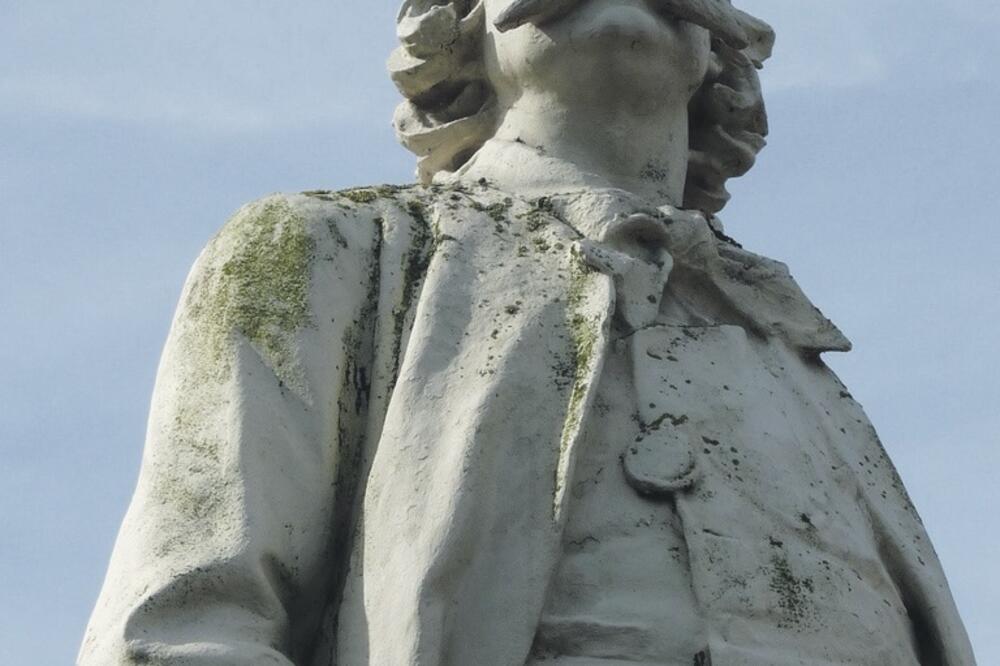 Gistav Flober (Novina)