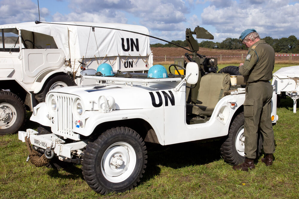 Plavi šljemovi, Plavi šljem, Foto: Shutterstock