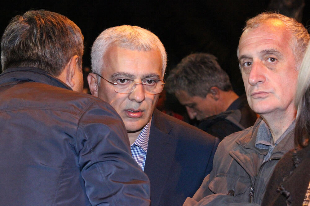 protest DF, Andrija Mandić, Predrag Bulatović, Foto: Filip Roganović