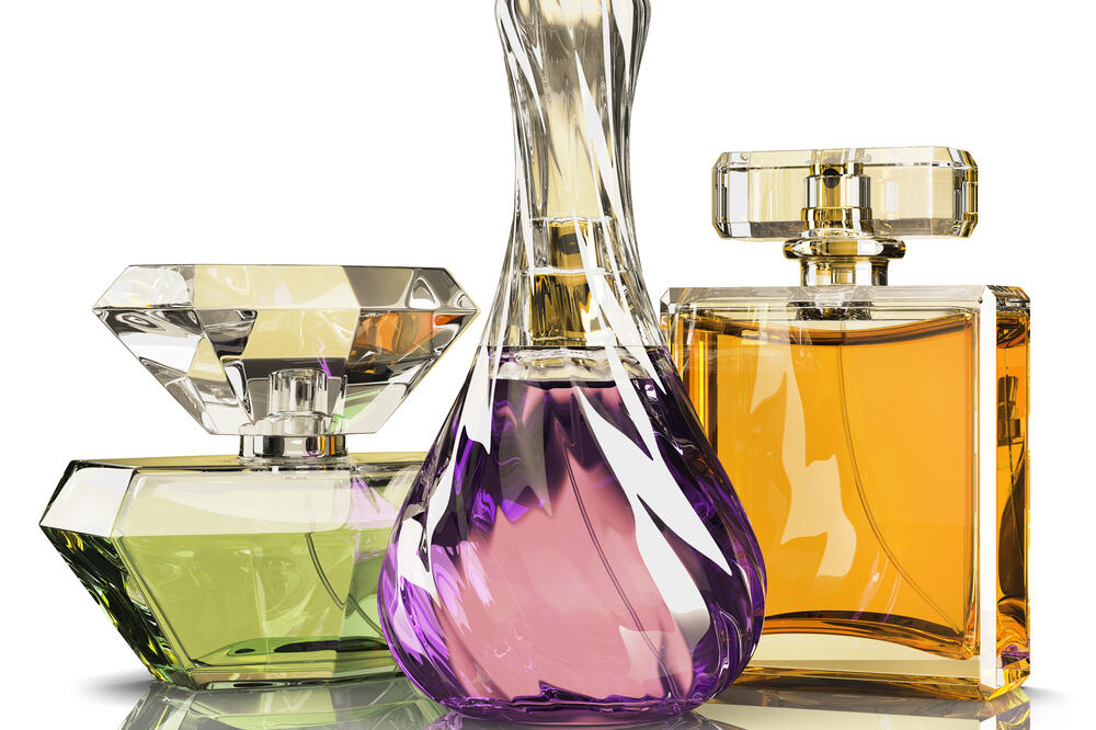 parfem, Foto: Shutterstock.com