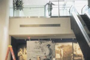 Mone na sopstvenoj izložbi