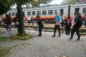 The train stopped for hours in Virpazar