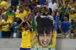 Vilijan nosi Brazil, remi Argentine u Paragvaju