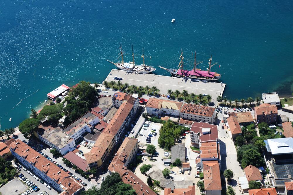 Tivat, Foto: Anton Marković