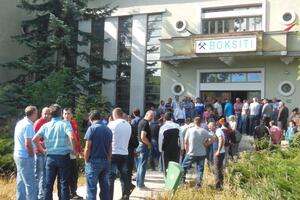 Radnici Boksita odustali od okupljanja pred Vladom: "Bili bi...