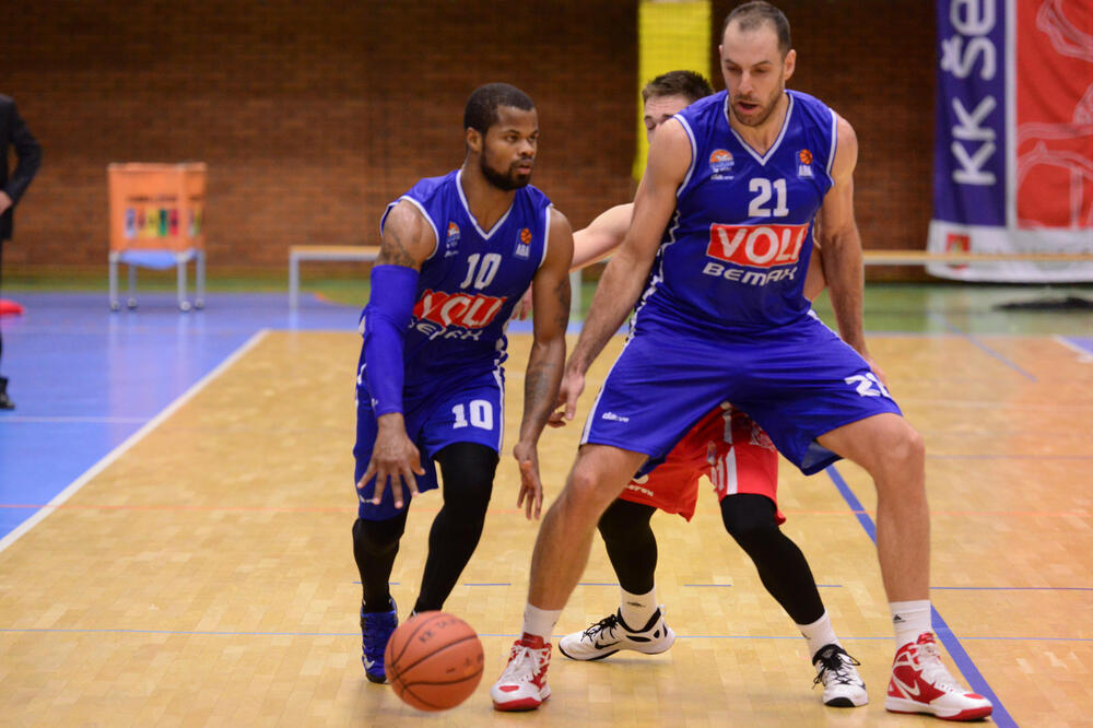 Omar Kuk, Foto: Abaliga.com