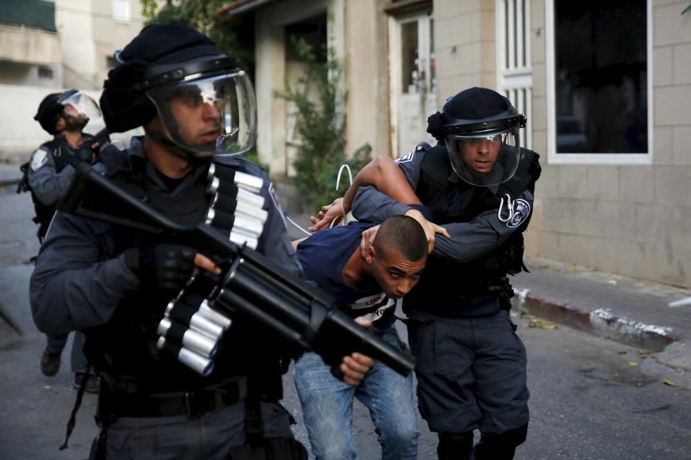 Izrael, hapšenje, Palestinac, Foto: Reuters