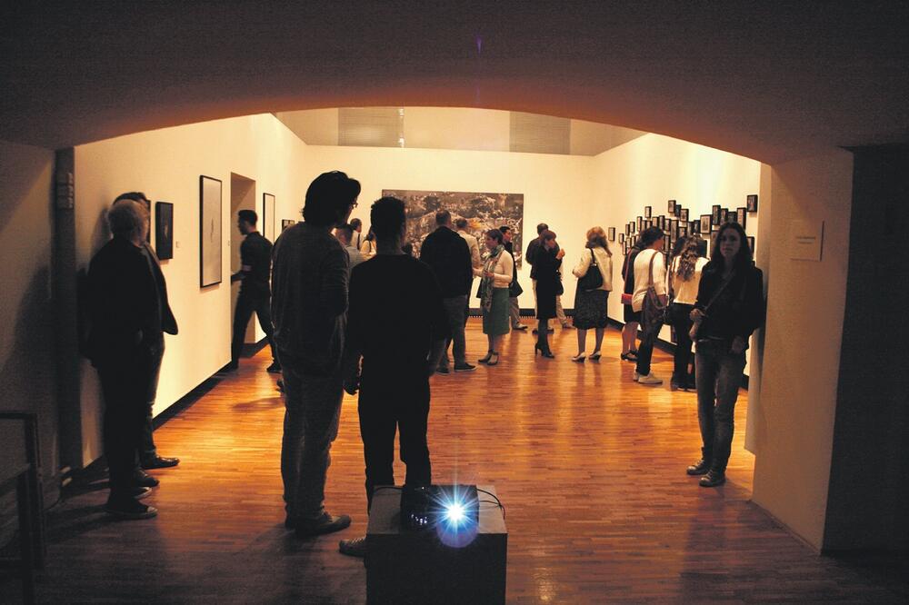 atelje Dado (novina)