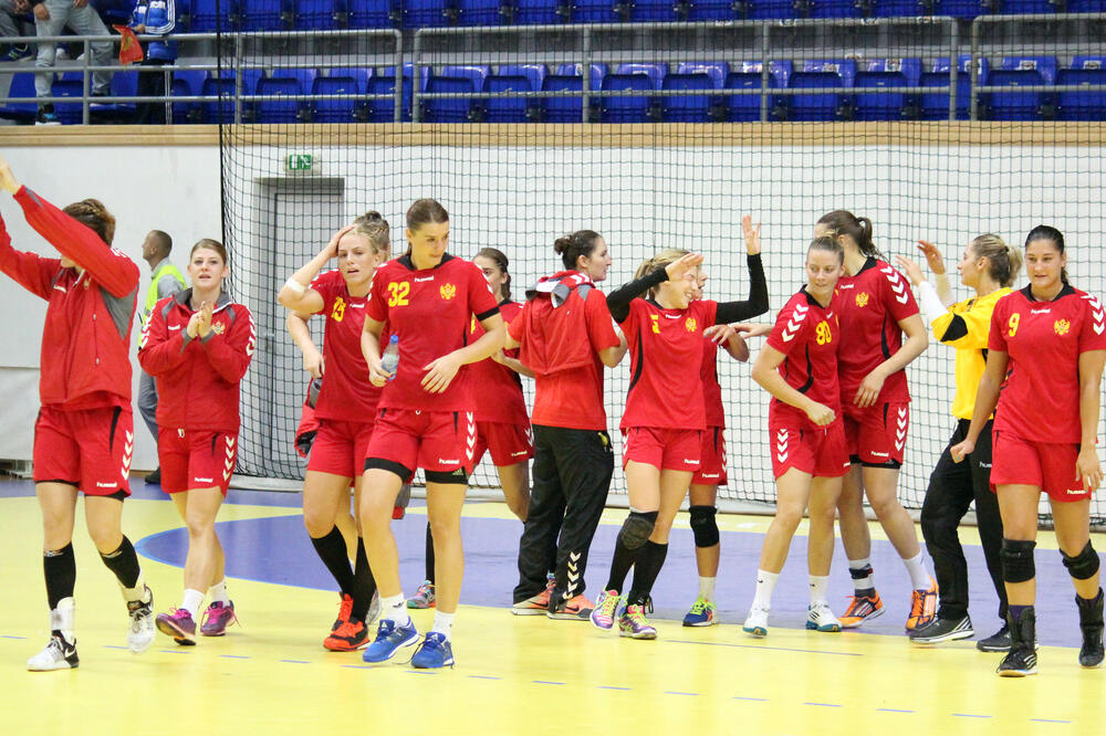Rukometašice Crne Gore, Foto: Filip Roganović
