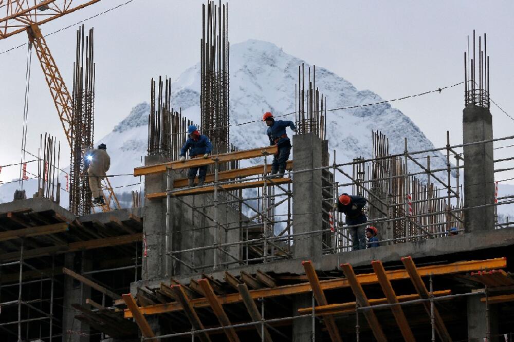 građevinski radnici u Sočiju, Foto: Beta/AP