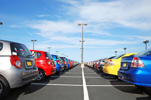 Snažan pad prodaje automobila u Rusiji