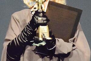 Milena Dravić: Treba znati nositi svoje godine