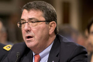Karter: Rusija treba da razgovara sa SAD o vojnim operacijama u...