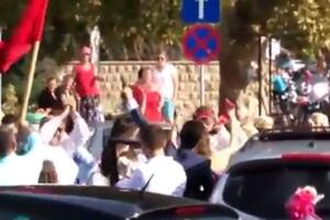 Vitlao pištoljem i pucao na svadbi u Ulcinju