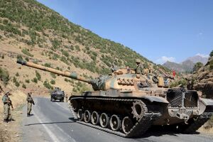 Turska ne prestaje sa bombardovanjem položaja PKK