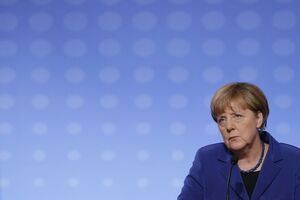Merkel: Ako sjednemo da pregovaramo s Asadom, ne znači da nismo...
