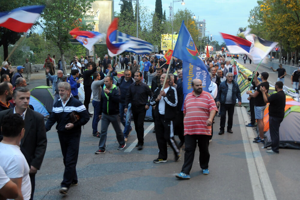 protesti DF, Foto: Boris Pejović