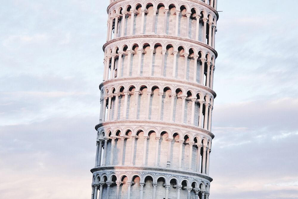 Toranj u Pizi, Piza (Novina)