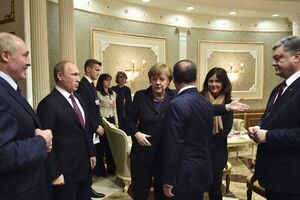U Parizu danas Oland, Putin, Merkel i Porošenko