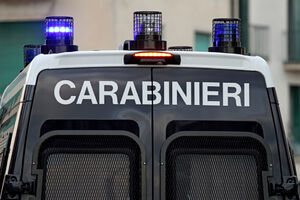 U Italiji uhapšeno 48 osumnjičenih: Ilegalno prodavali cvijeće,...
