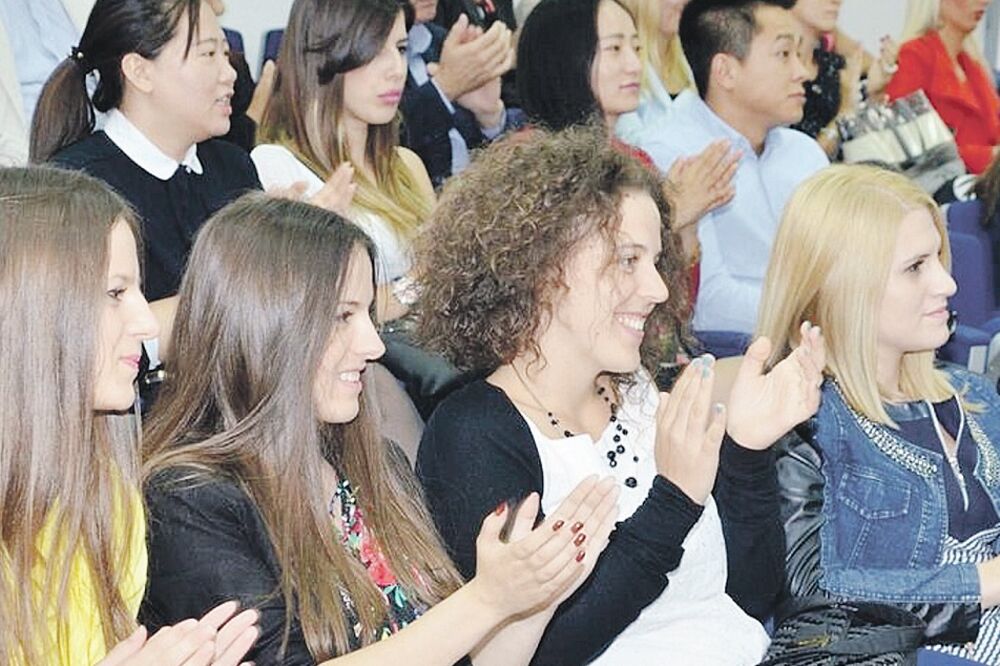 Institut Konfučije, studenti, Foto: UCG