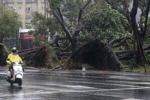 Tajfun na kineskom kopnu, na Tajvanu poginule dvije osobe