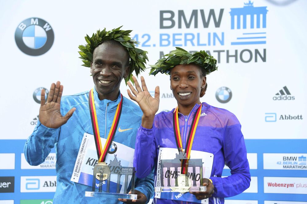 Eliud Kipčoge - Gledis Čerono, Foto: Reuters