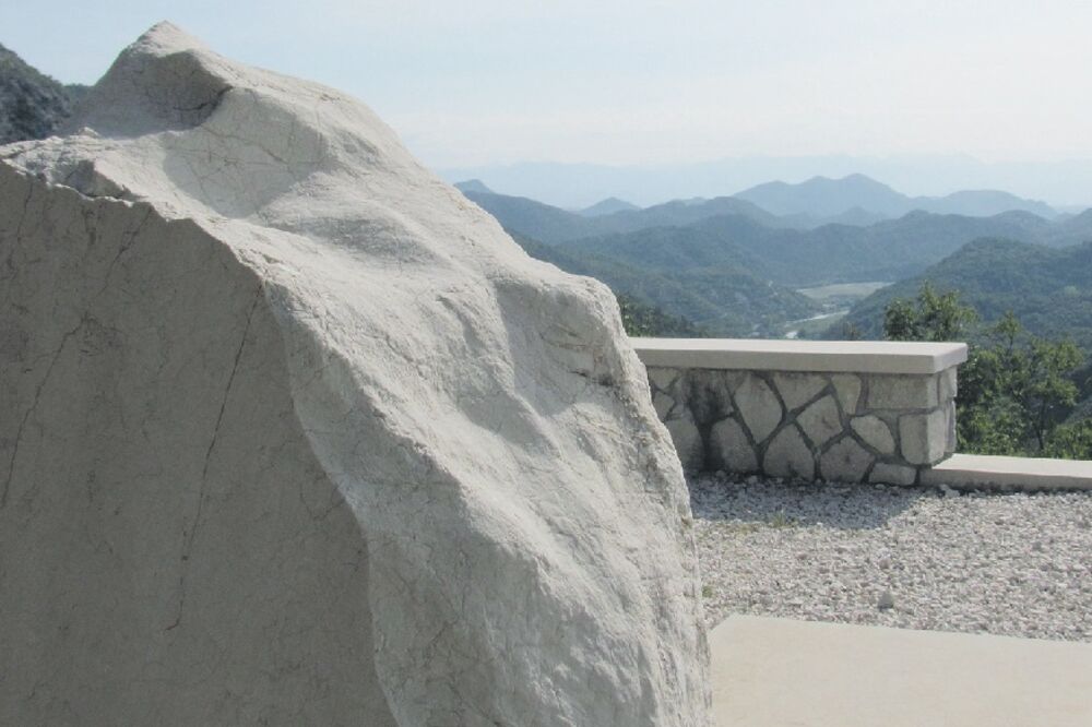 dado đurić (novina)