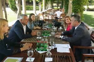 Statis se žalio na komunalne probleme, nedostatak parkinga...